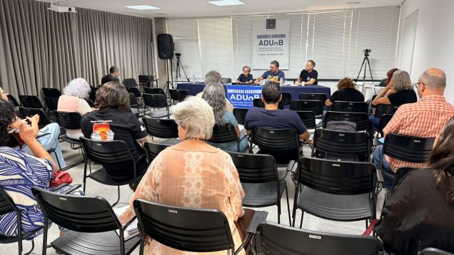 CR faz contribuições para a construção da assembleia de segunda-feira (25)