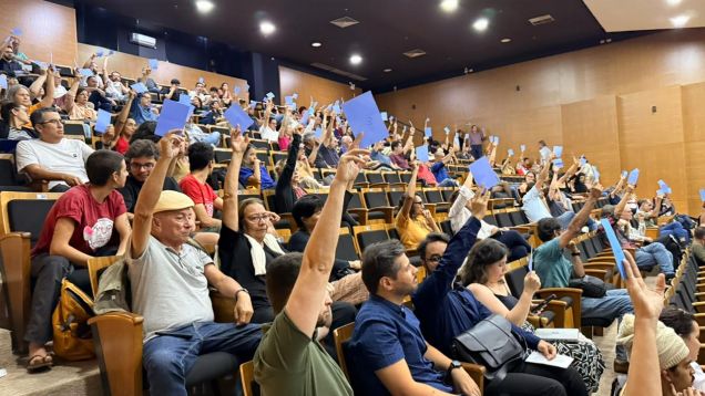 Assembleia mantém indicativo de greve até o início das negociações na CCAF