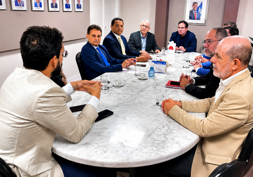Representantes das Carreiras de Estado Organizadas (CEO) reúnem-se com o Secretário de Administração para tratar de prorrogação do prazo para adesão ao benefício especial