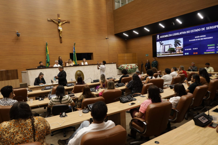 Com participação do Sindipema, Sessão Especial na Alese homenageia o Dia da Professora e do Professor