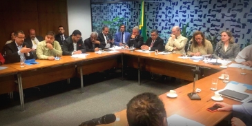 Presidente do SINFAZFISCO-MG participa de reuniões em Brasília para discutir com centrais e parlamentares sobre a Reforma da Previdência