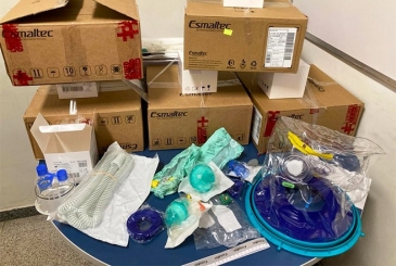 Sinfazfisco-MG doa capacetes respiradores  para atender pacientes da Covid-19