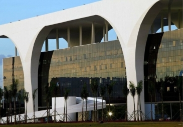 Governo envia proposta de Reforma Administrativa para a ALMG