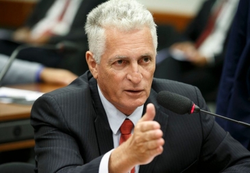 Deputado Rogério Correia anuncia que o Governo vai retirar de tramitação a Reforma Administrativa