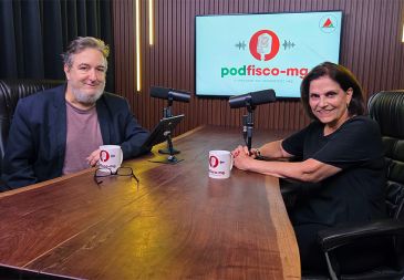 Nos 37 anos do Sinfazfisco-MG, o Podfisco-MG recebe a ex-presidente Diva Iannotti