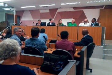 Coletivo “Defende Minas” se reúne com Deputado Sávio Souza Cruz na ALMG