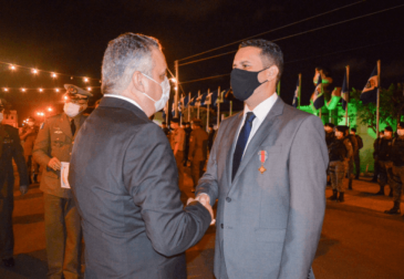 Gestor Fazendário Mineiro é condecorado por sua atuação na Seplag de Alagoas