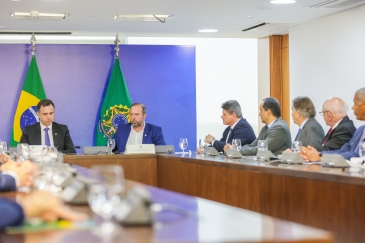 Sinfazfisco-MG se reúne com Presidente da República em exercício para tratar do PLC 4/2022